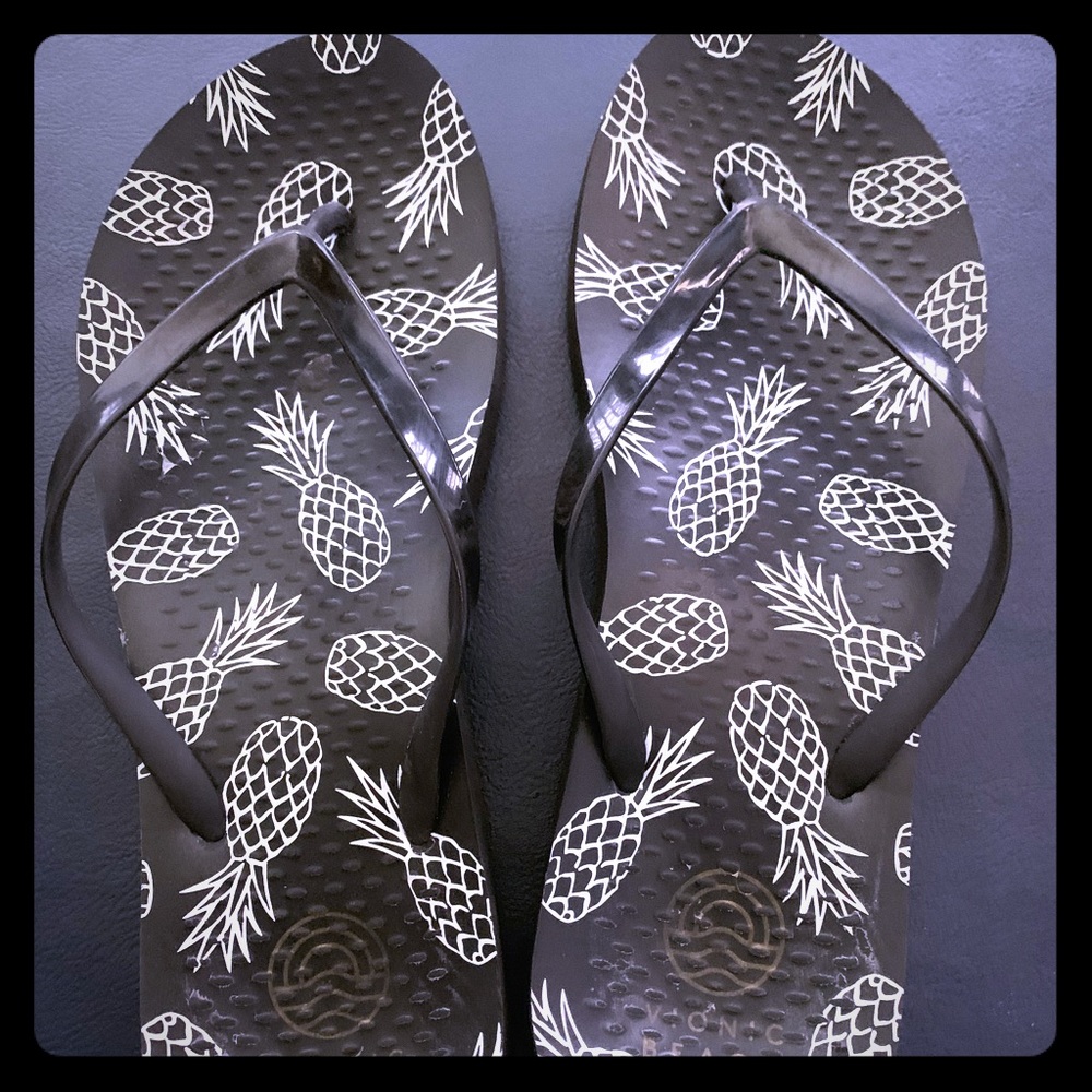 VIONIC Women’s Size 10 Flip Flops